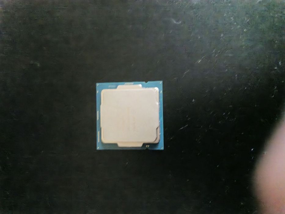 Intel Core i5-10400F