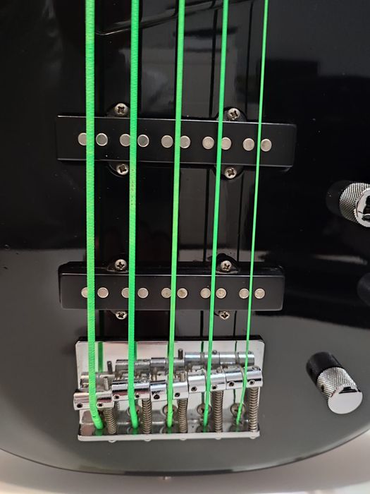 Gitara basowa Fernandes Gravity 5X