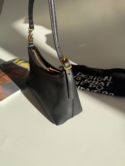 Жіноча сумка-багет Kurt Geiger, чорна, шкіряна