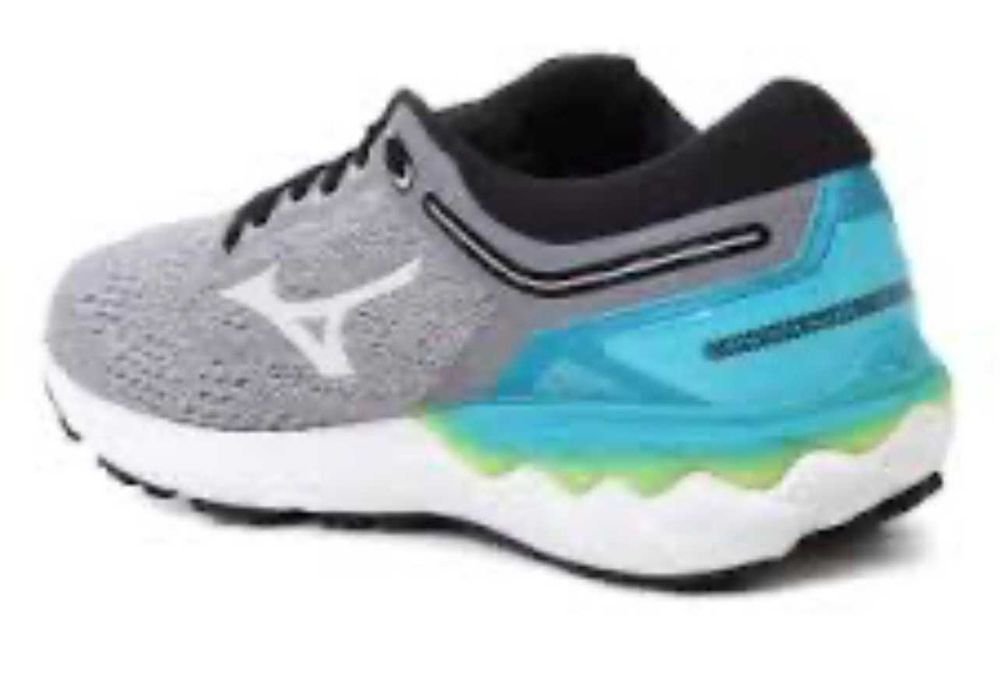 Високоефективні кросівки MIZUNO р.39 25см