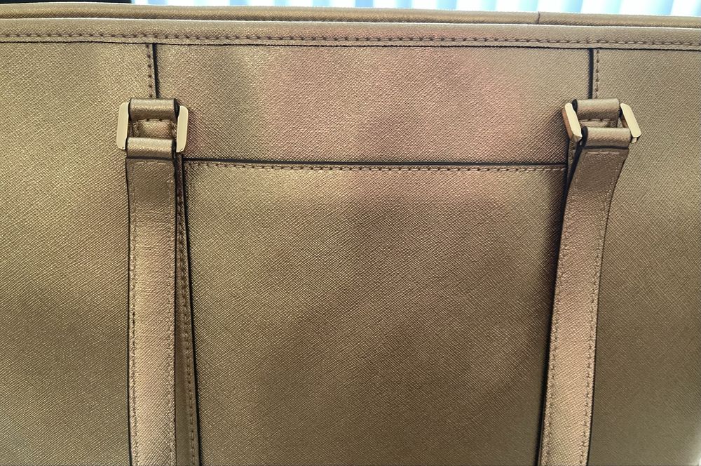 Mala Michael Kors Dourada - NOVA