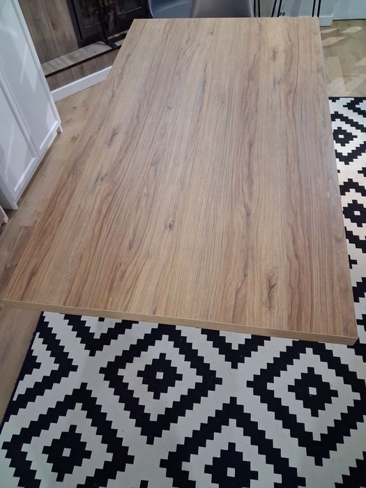 Mesa Sala JOM Industria Sesimbra como nova