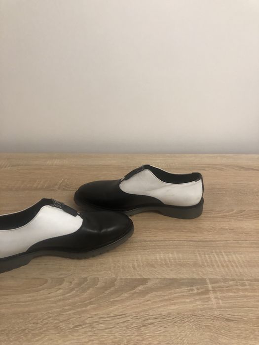 Шкіряні туфлі SISLEY 40-40,5 р
