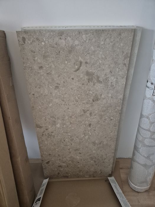 Gres A4H lastryko, beżowy sand.