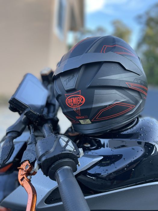 Capacete Premier (L)