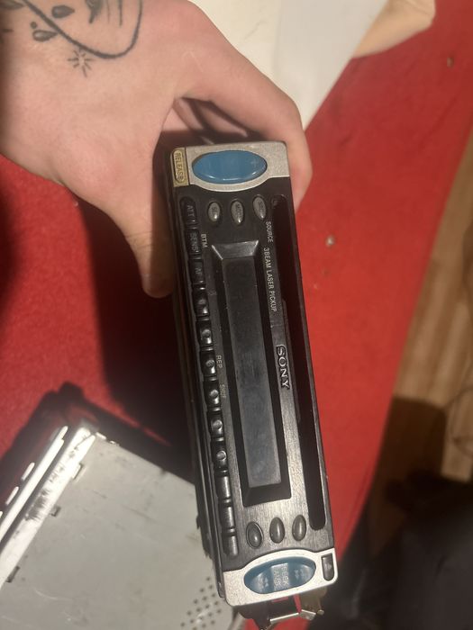 Sprzedam radia samochodowe