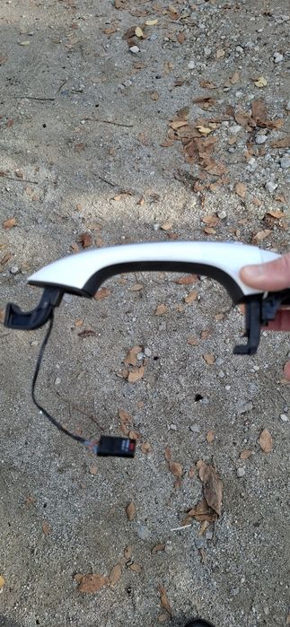 Ручка двери Шевролет болт