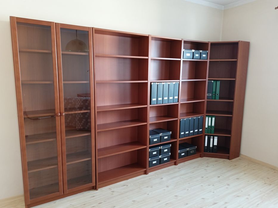 Meble biurowe witryna biblioteczka narożnik