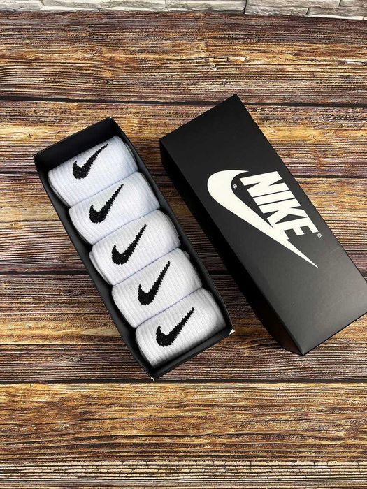 Skarpety Nike 5 par 36-39 w pudełku