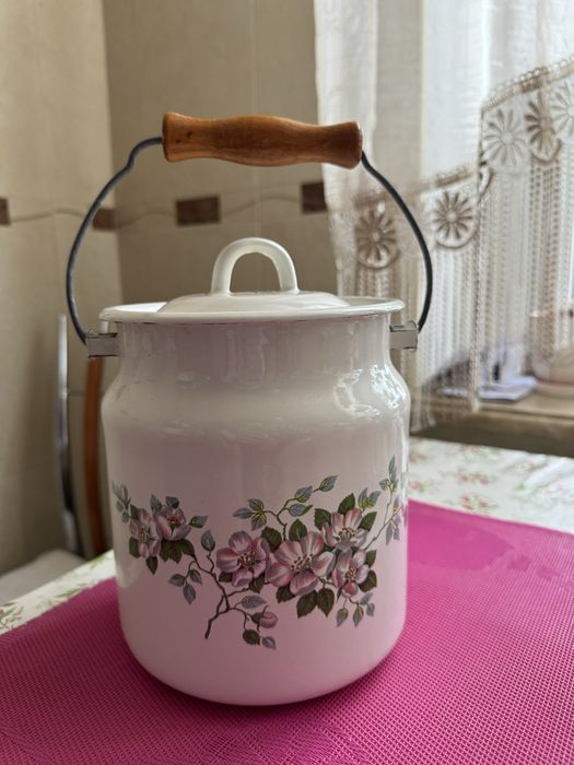 Бидон новый эмалировпнный