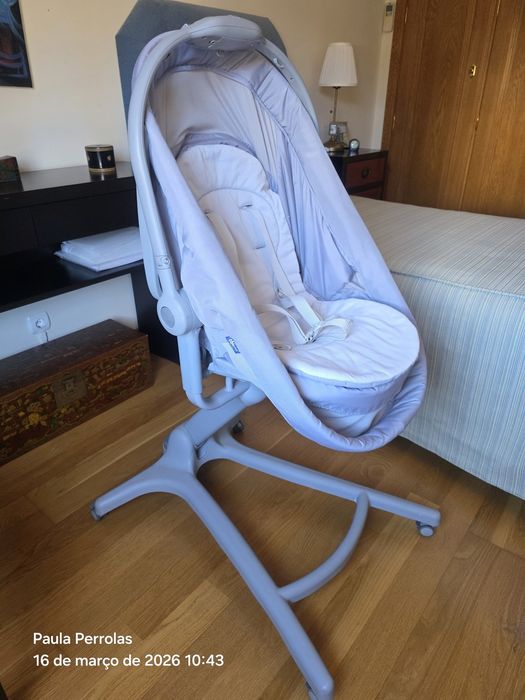 Chicco Baby Hug 4 em 1 - Higienizado.