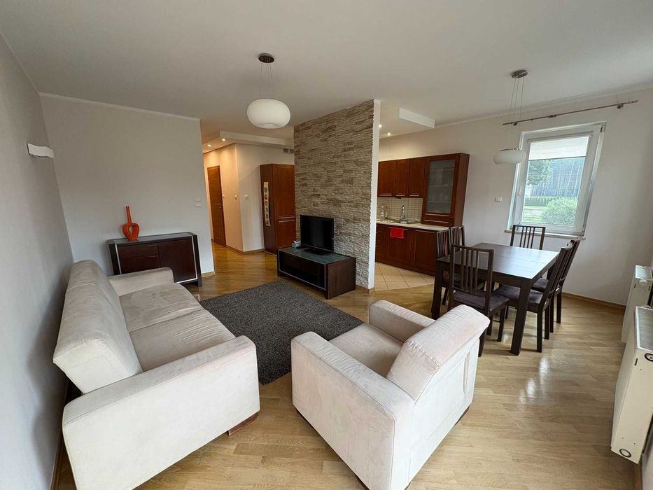 3 pokoje | 66 m² | po remoncie | garaż | komórka | balkon | Osiedle Laguna – Wesoła Zielona