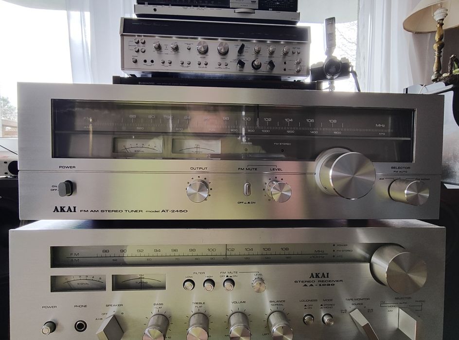Tuner AKAI AT 2450 Exellent stan