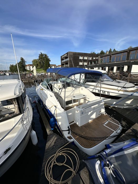 Yacht Motorowy Maxum 2400 SE sea ray doral chaparral cruiser