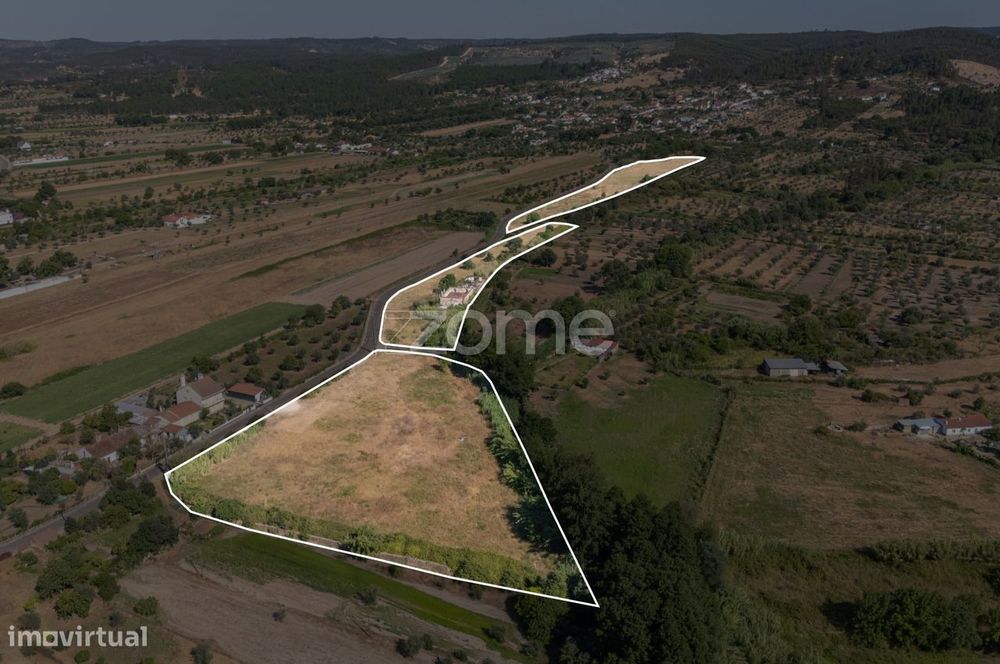 Propriedade c/ mais de 4ha e Construção para Recuperar,