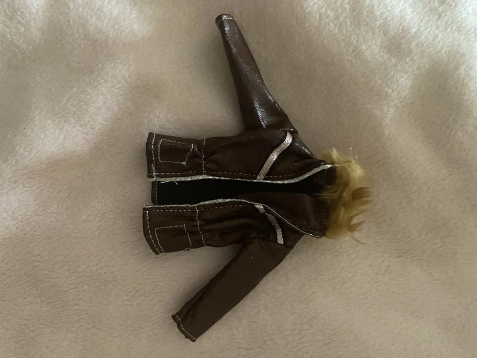 Acessorios das barbies