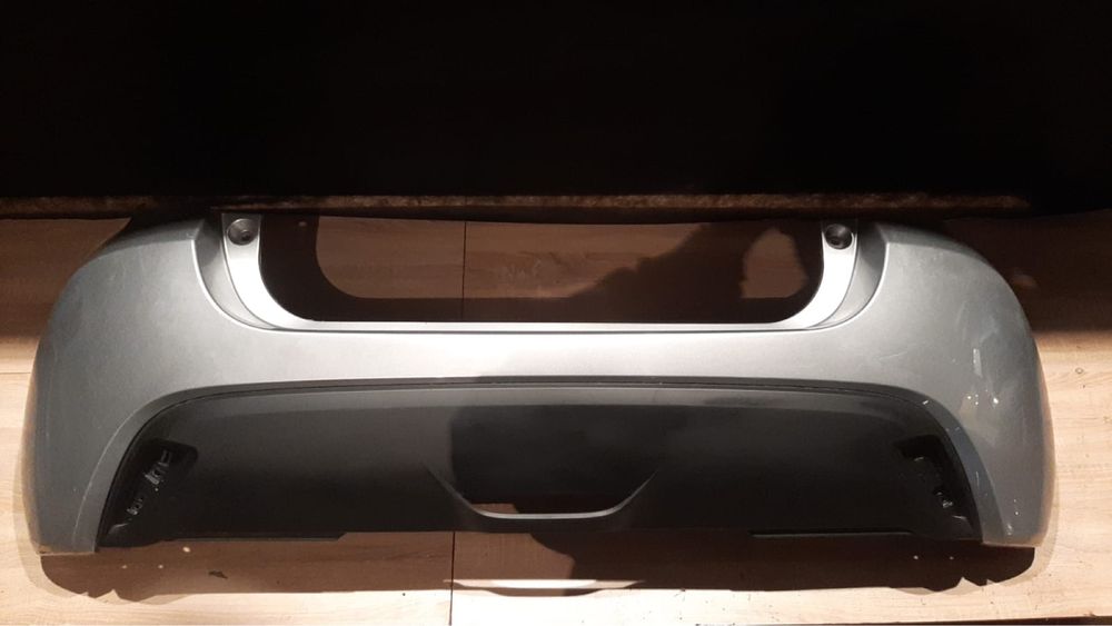 Zderzak Tył Toyota Yaris IV