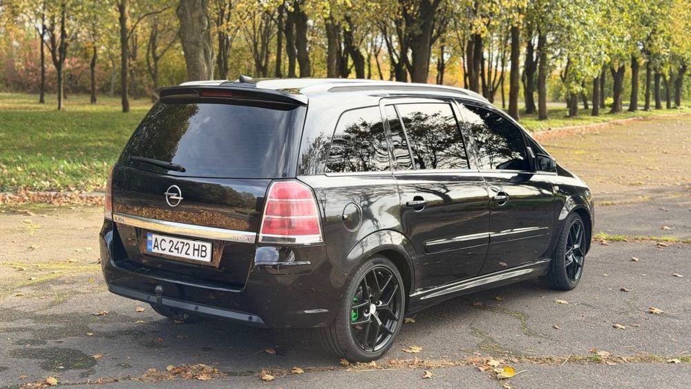 Opel Zafira B 1.9 CDTI COSMO 2005