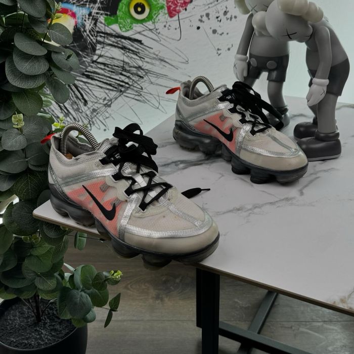 Кросівки Nike VaporMax 37.5 розмір E806