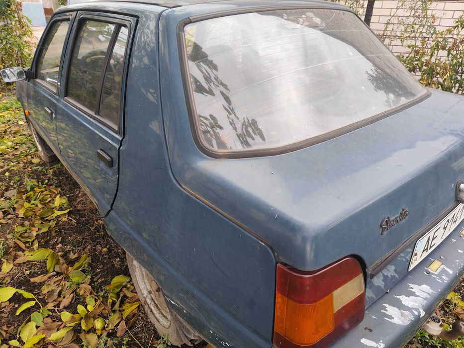 Продам Автомобіль (славута) 2004 не люкс!