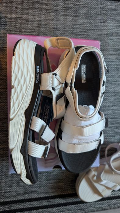 41 р Skechers Goga Mat Ultra GO