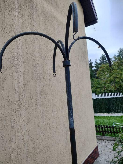 Kwietnik metalowy ogrodowy