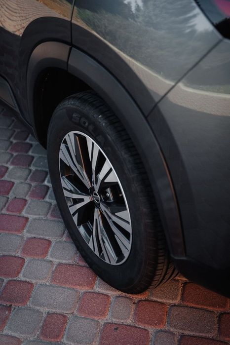 Продам автомобіль Nissan Rogue T333