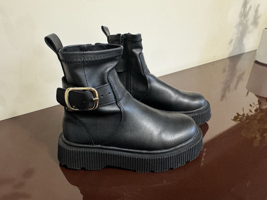 Шкіряні ботінки ботинки чоботи ZARA
