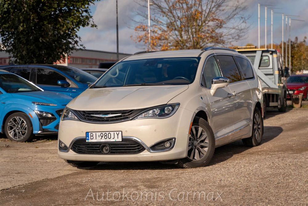 Chrysler Pacifica