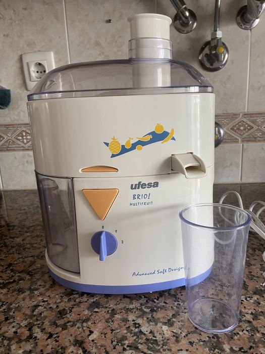 Máquina para fazer sumo