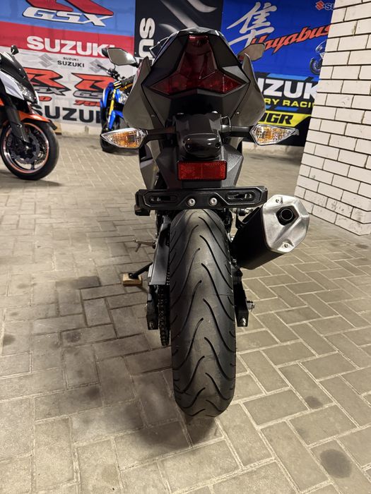Kawasaki Ninja400 ABS 2022г. 11000км.