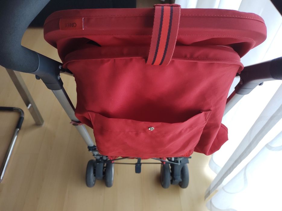 CYBEX Onyx Red Stroller431703745291898885