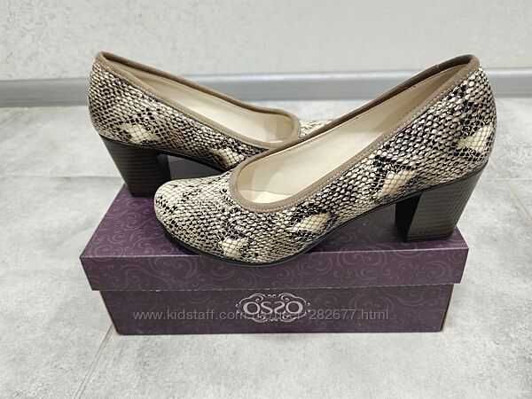 Кожаные туфли цвет питон 37 размер возможен обмен