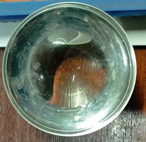 Продаються різні лінзи