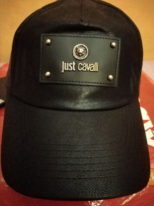 Wyprzedaż czapka męska Just Cavalli.