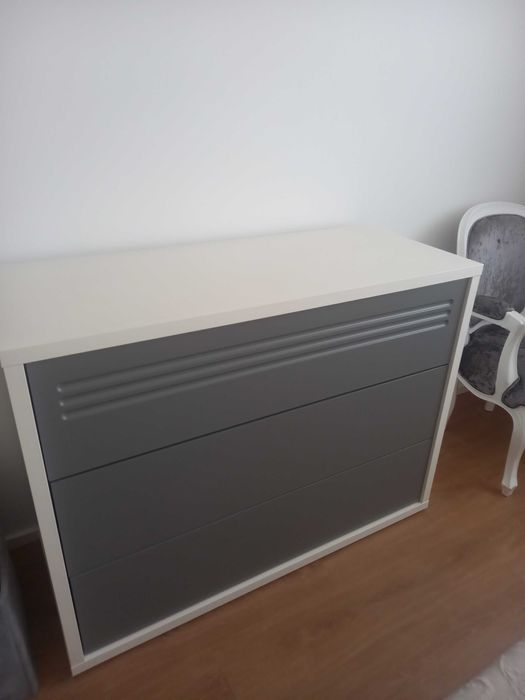 Mobilia de Quarto Jom