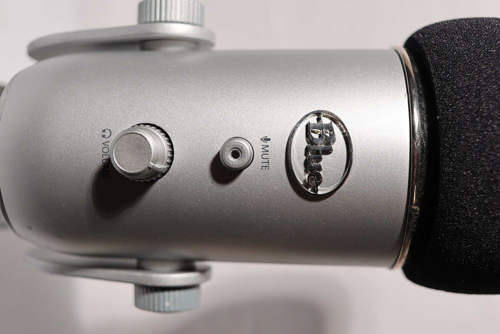 Микрофон Blue Microphones Yeti