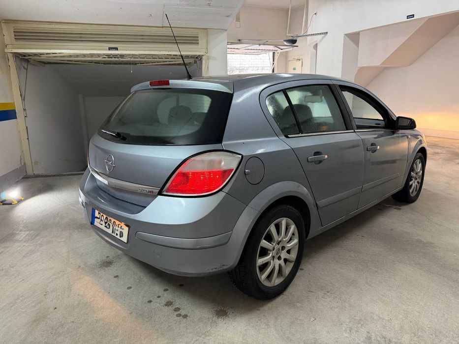 Opel Astra 1.7CDTI COSMO Nacional