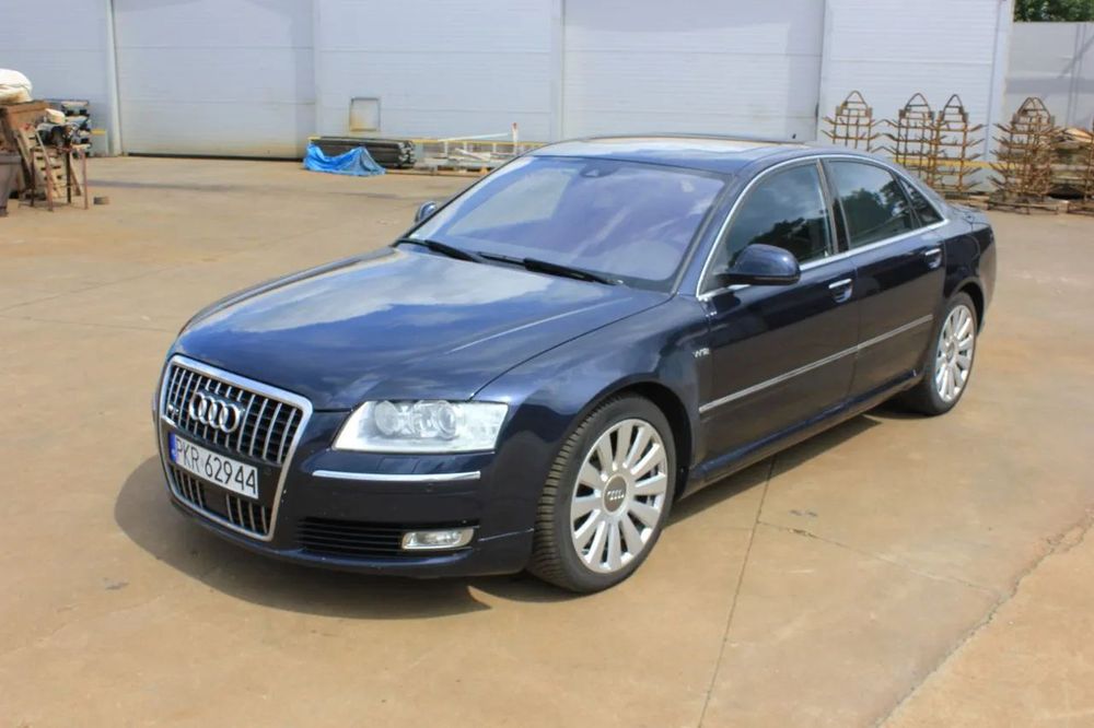 Audi A8 Audi A8 W12