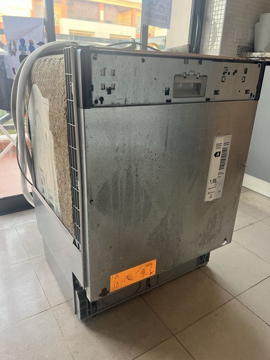 Siemens Built-in Dishwasher – For Repair or Parts