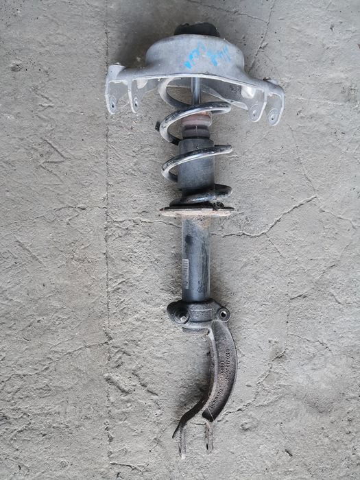 Mcperson lewy przedni Audi A4B7 A5 amortyzator sprężyna łożysko