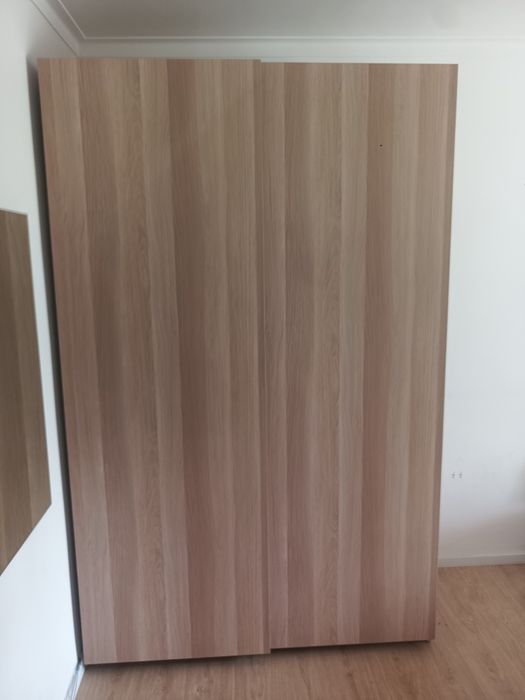 Vendo conjunto de portas deslizantes HASVIK, Carvalho  200x236cm