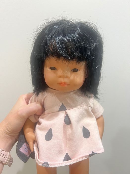 Lalka miniland Azjatka