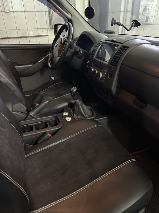 Nissan Navara 2007 рік