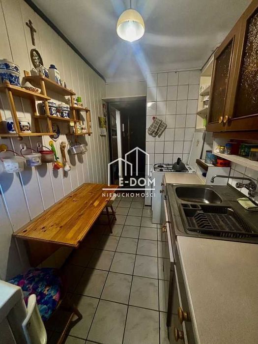 3 pokoje 47 mkw na I piętrze