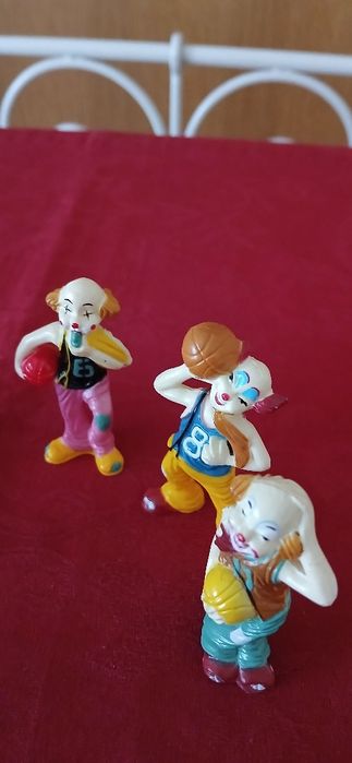 Conjunto 6 palhaços/futebol, antigos