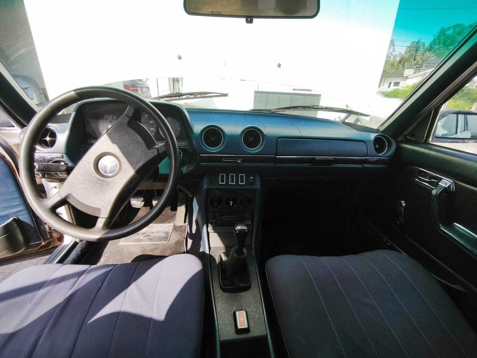 Mercedes 300D 1980