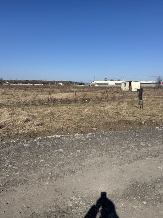 Нові Петрівці, ділянка 5 соток будівництво