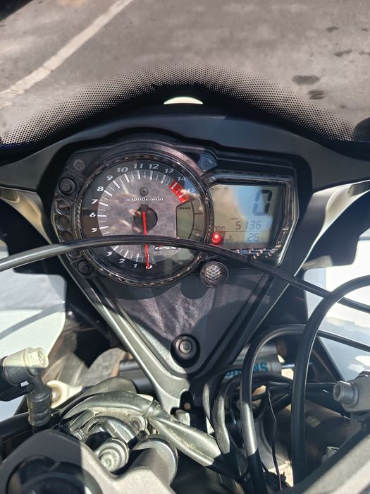 Suzuki GSXR1000 K8