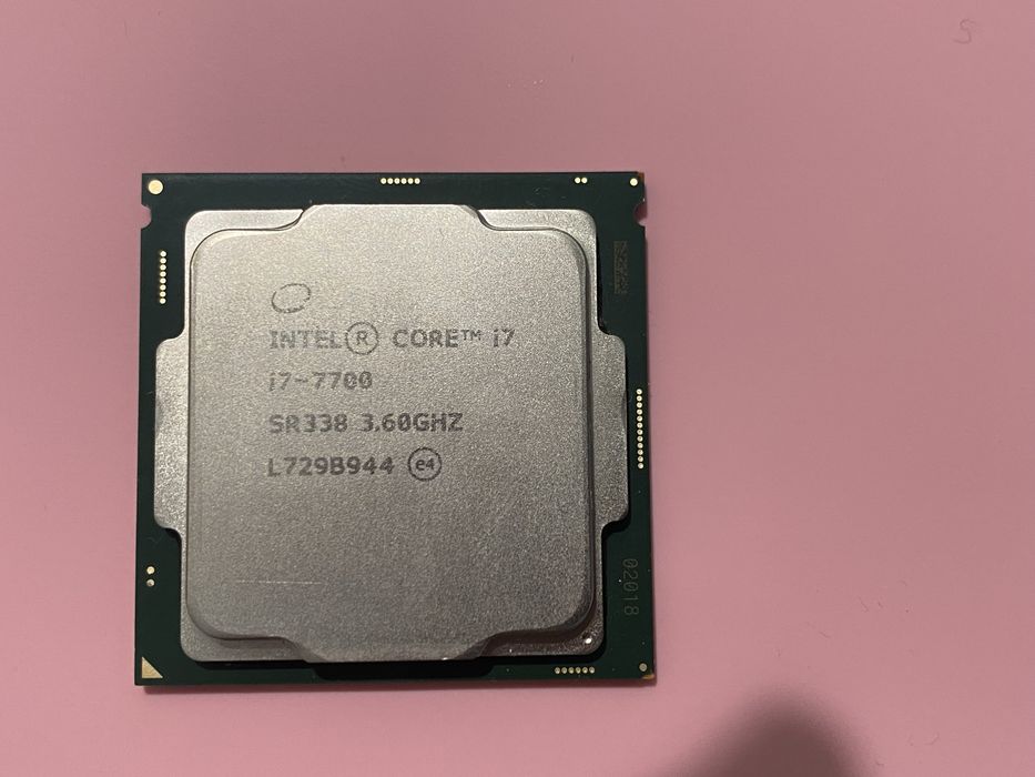 動作品　Intel Core i7-7700 6個　i7-7700k 1個 intel core i7 7700 - купити комп'ютери та комплектуючі - Ціна на